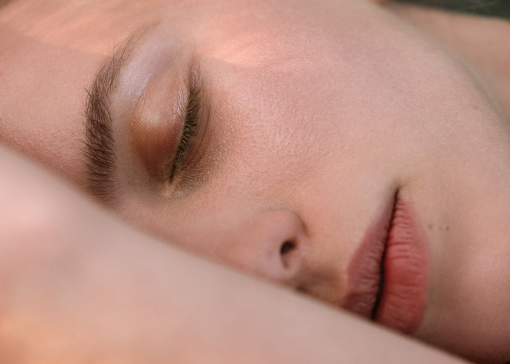 Do I Have a Blackhead or a Sebaceous Filament?